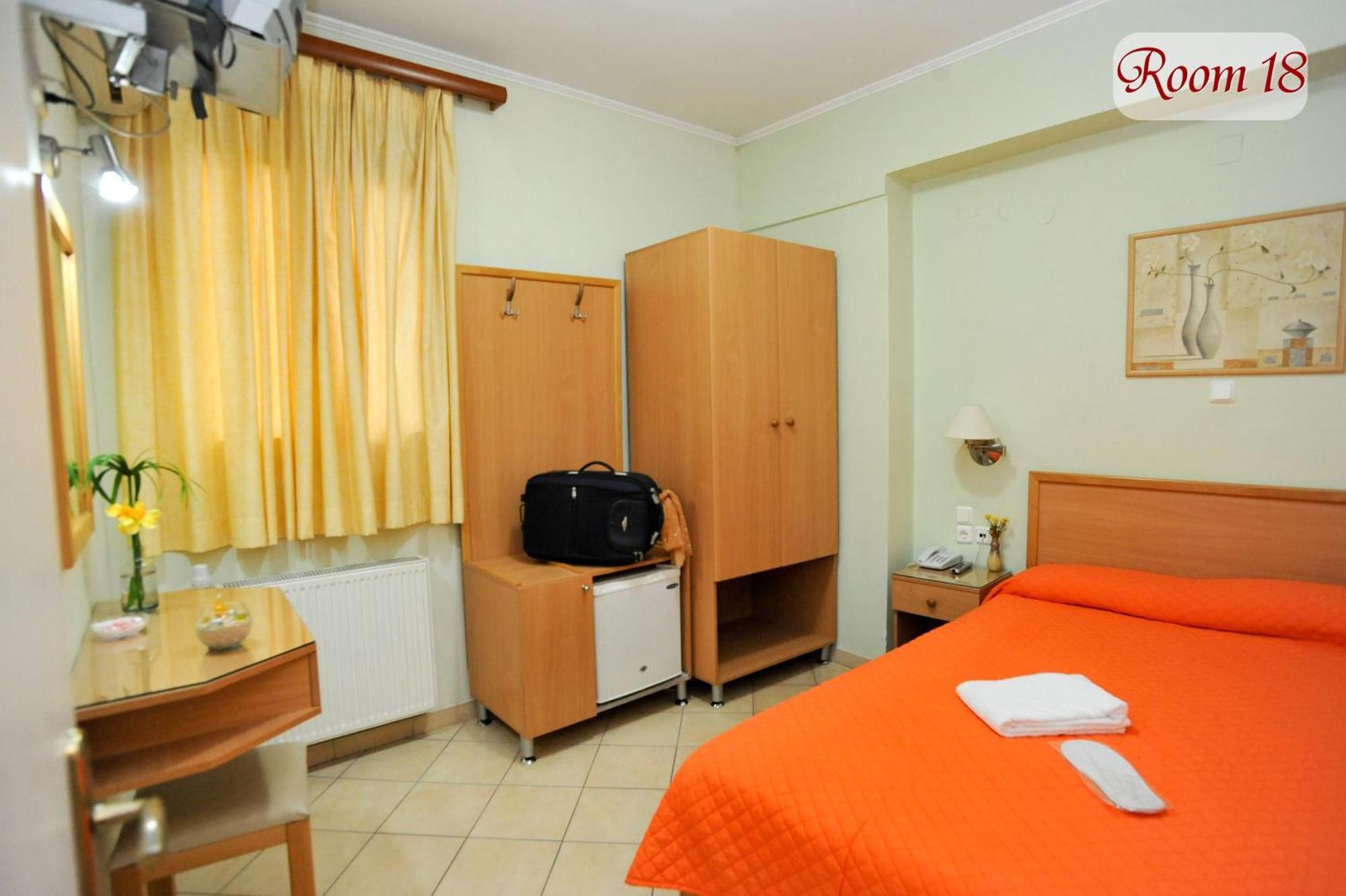 Apollon Hotel Argos Buitenkant foto